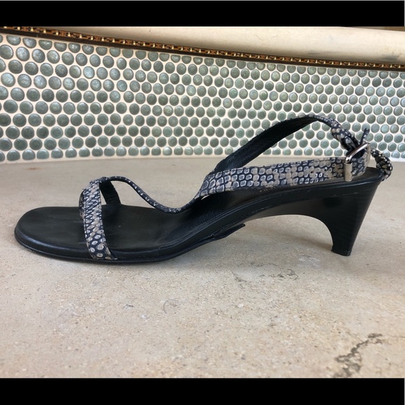 Donald J. Pliner Shoes - Donald J Pliner “Venna” Kitten Heel Sandals
